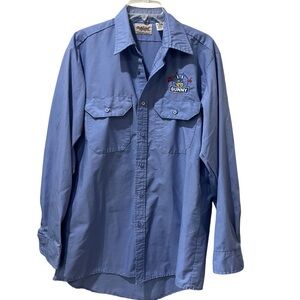 Bunny Bread Button Down Highland Size Large Shirt Polyester Cotton Long Sleeve